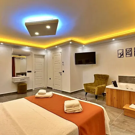 Uzumlu Village 3 Bedroom * Kalkan