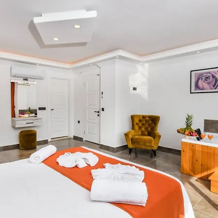 Uzumlu Village 3 Bedroom Villa Kalkan
